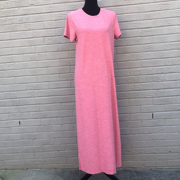Old Navy Dresses & Skirts - Old Navy Active Short Sleeve Breathe On Pink Maxi T-Shirt Shift Dress Size M